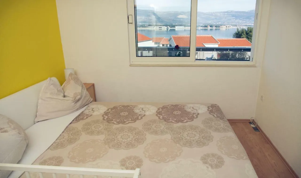 Apartments Marino Трогир 0*,
