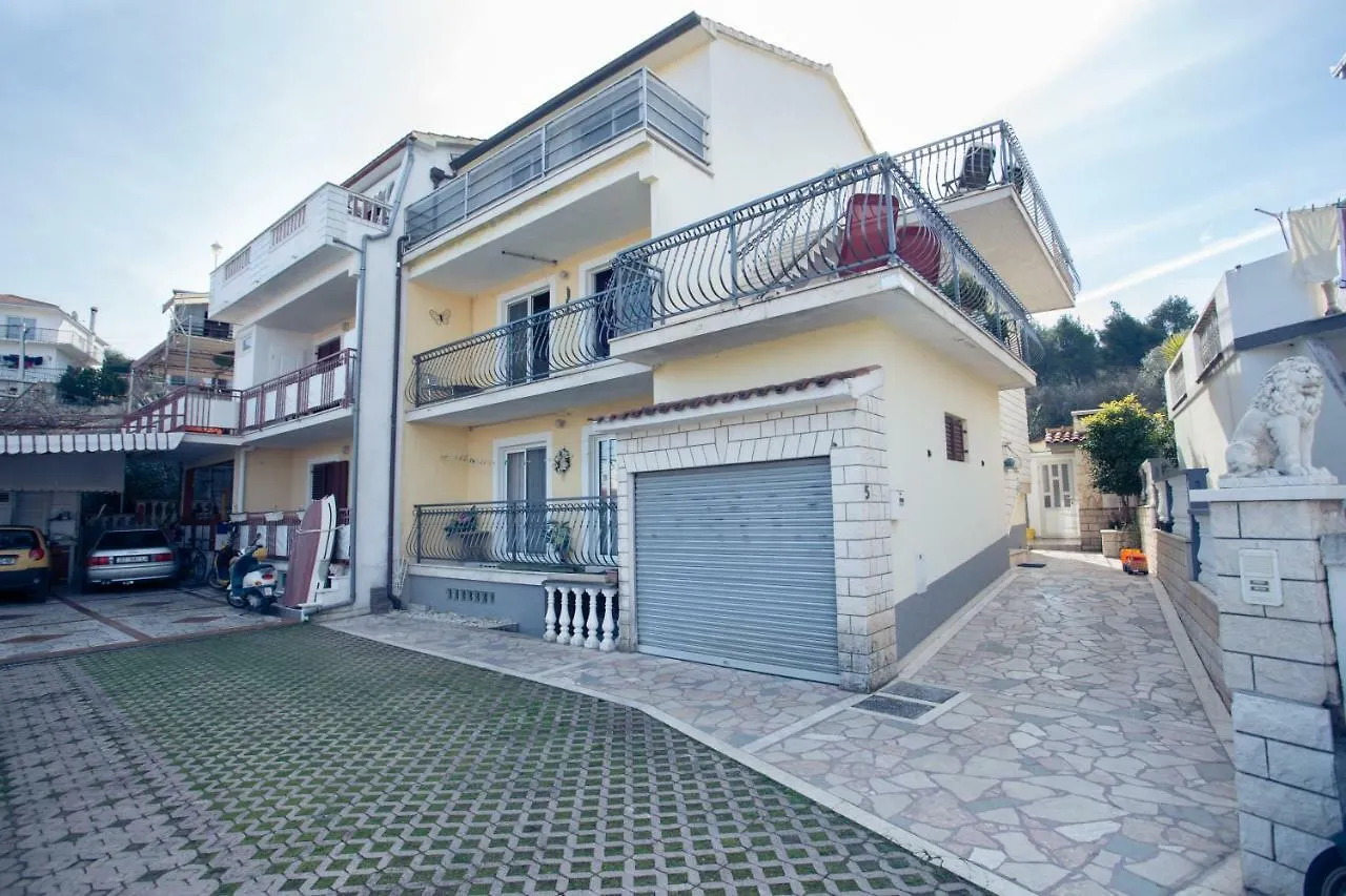 Apartments Marino Трогир Хорватия